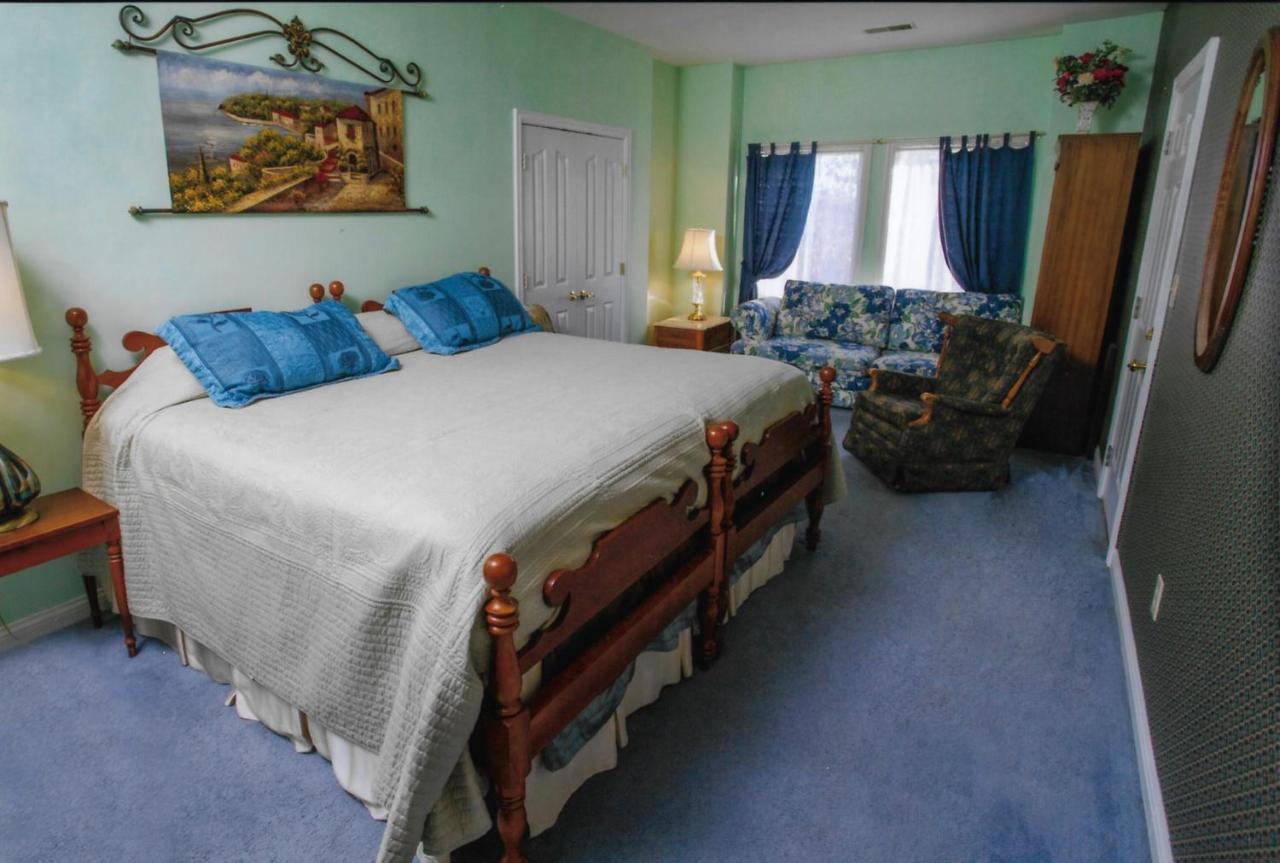 Rabbit Creek Bed & Breakfast Versailles Exterior photo