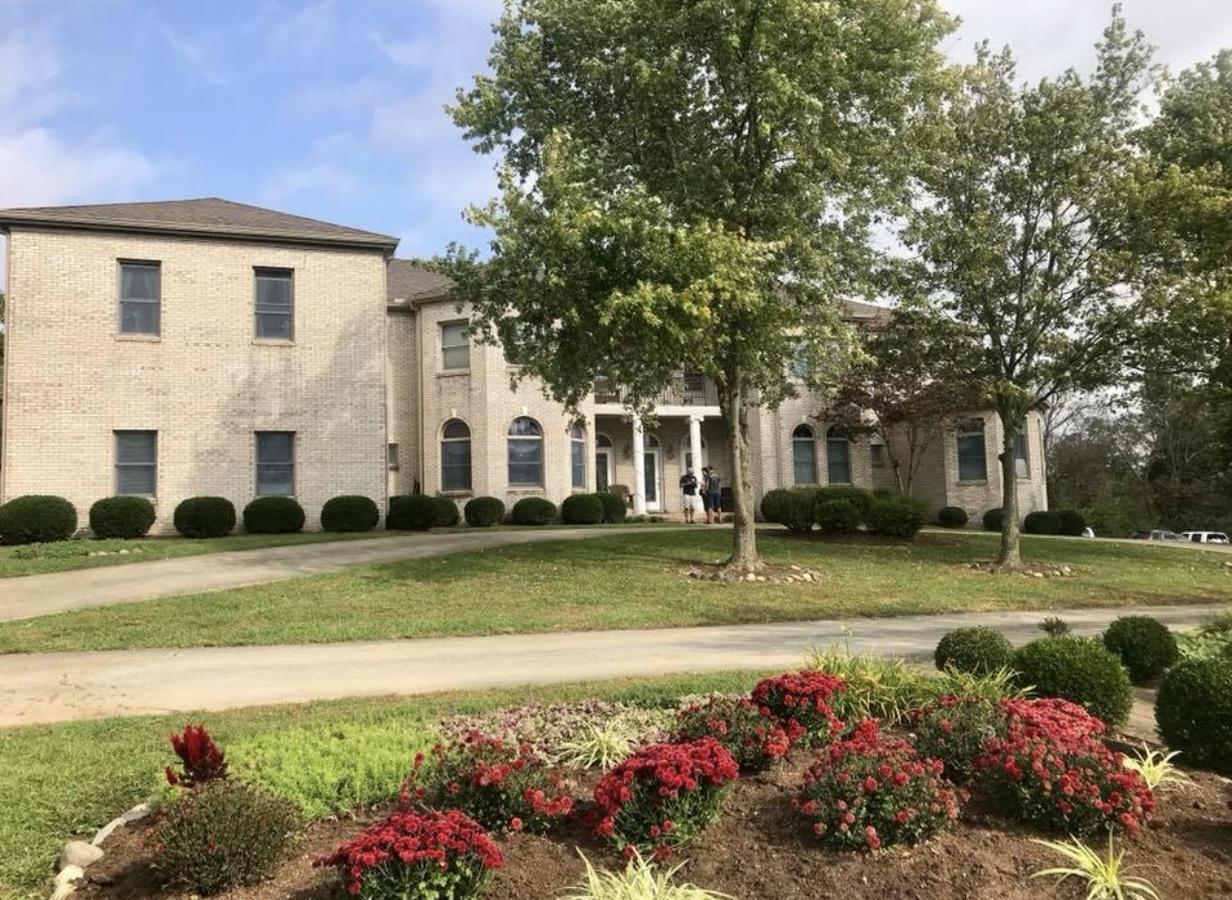 Rabbit Creek Bed & Breakfast Versailles Exterior photo